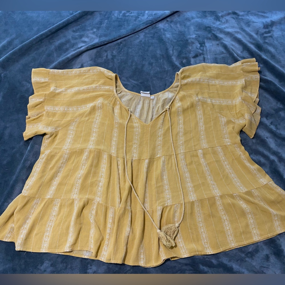 Yellow tie detail blouse